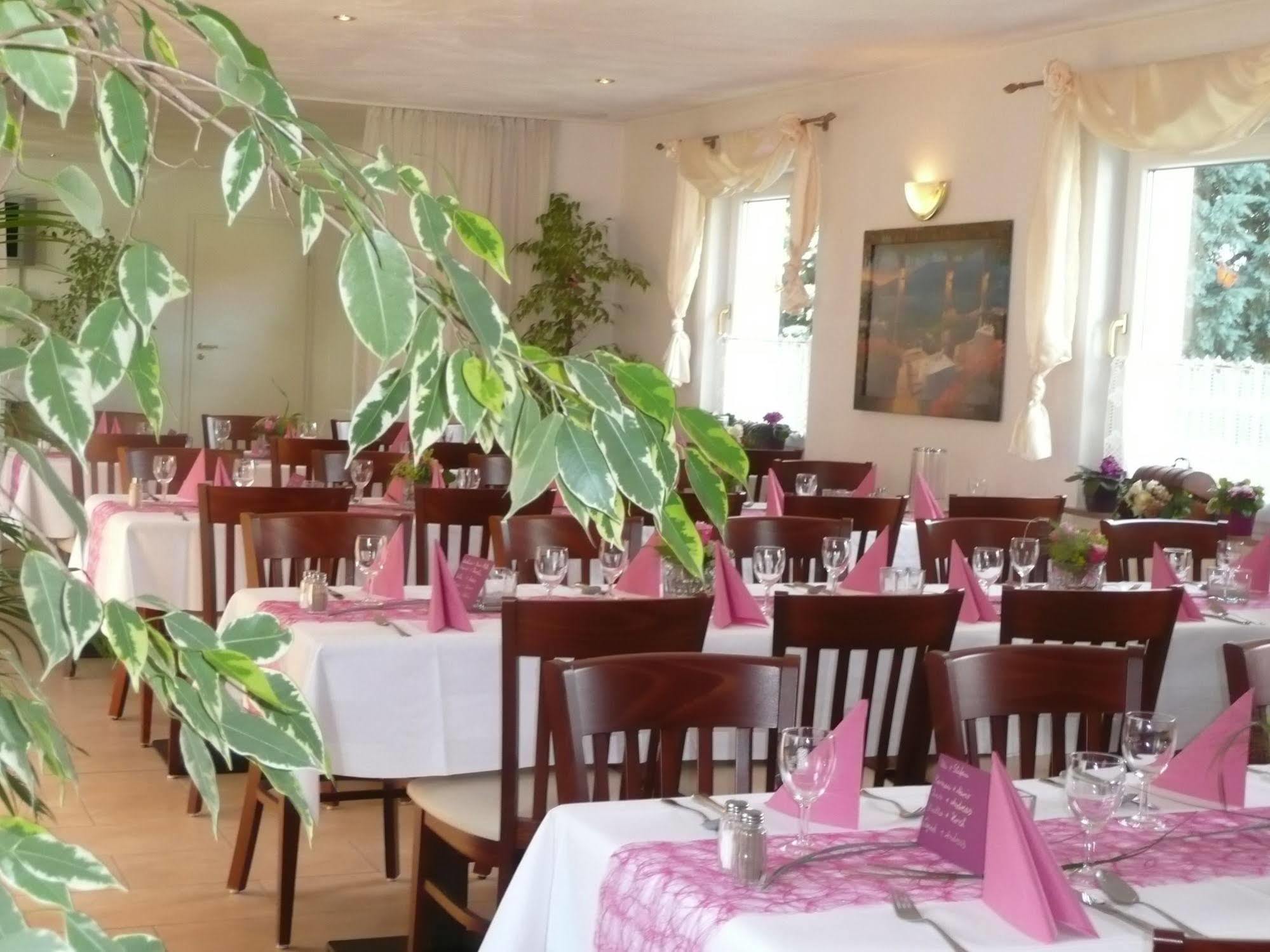 Landgasthaus Bonn Baunatal Eksteriør bilde
